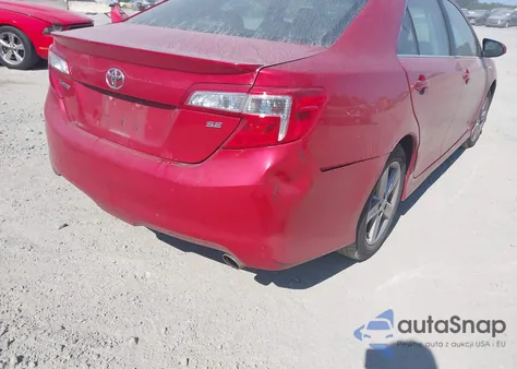 2012 Toyota Camry Se z USA, uszkodzony, nr VIN 4T1BF1FK3CU525083